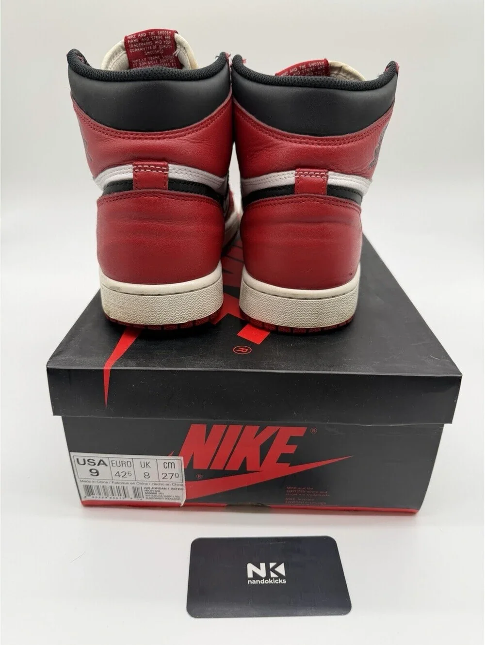 Nike Air Jordan Retro 1 High OG Chicago 2015 555088101 Size 9M